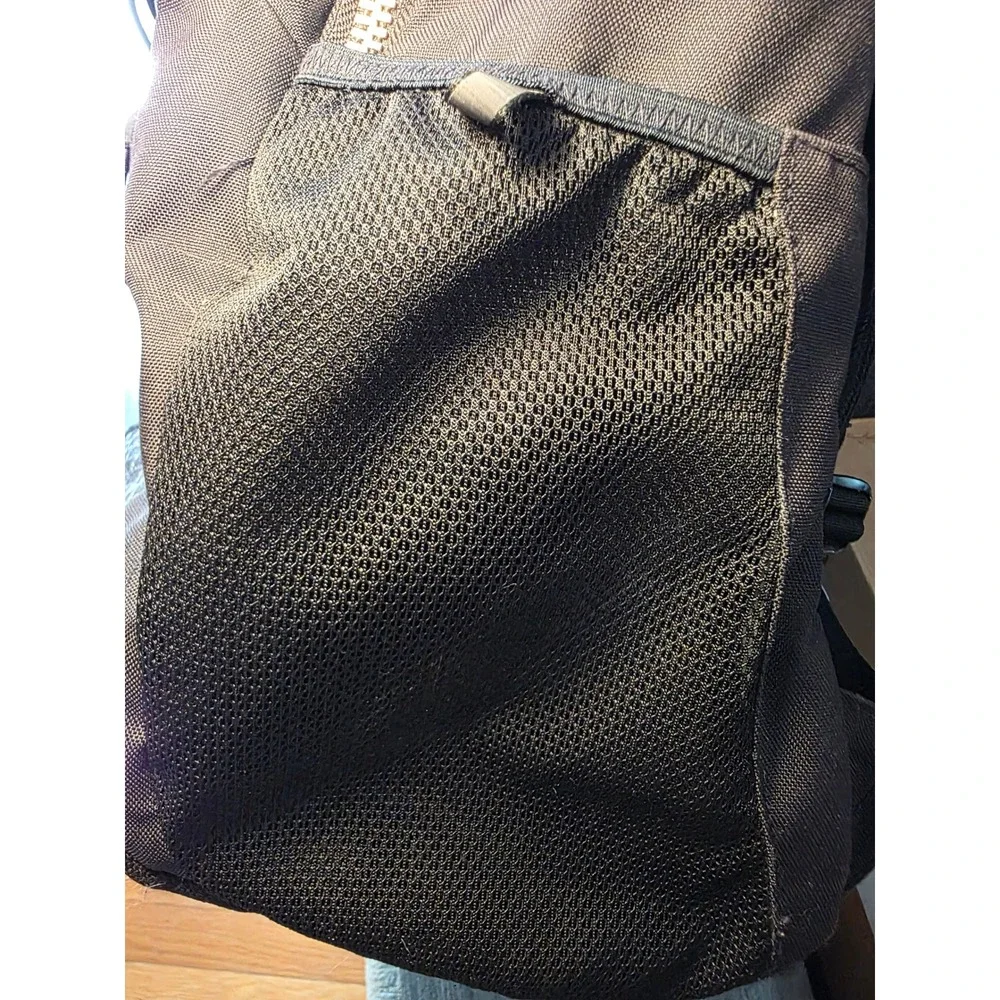 The North Face Jester Backpack Black Grey FlexVent Laptop Bag Bungee Hiking